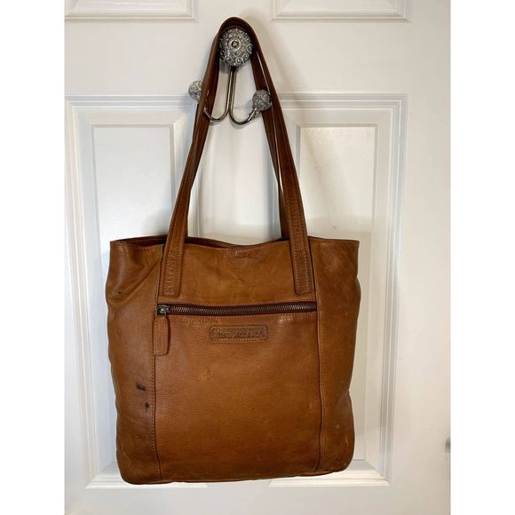 Lisa Leonard We Have Love Tote in Honey Brown - Picture 2 of 9